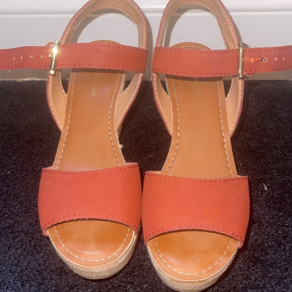 Burnt orange/rust sandal